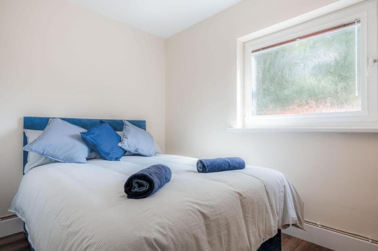 Croft Court - 1 Bedroom Apartment - Тенбі Екстер'єр фото