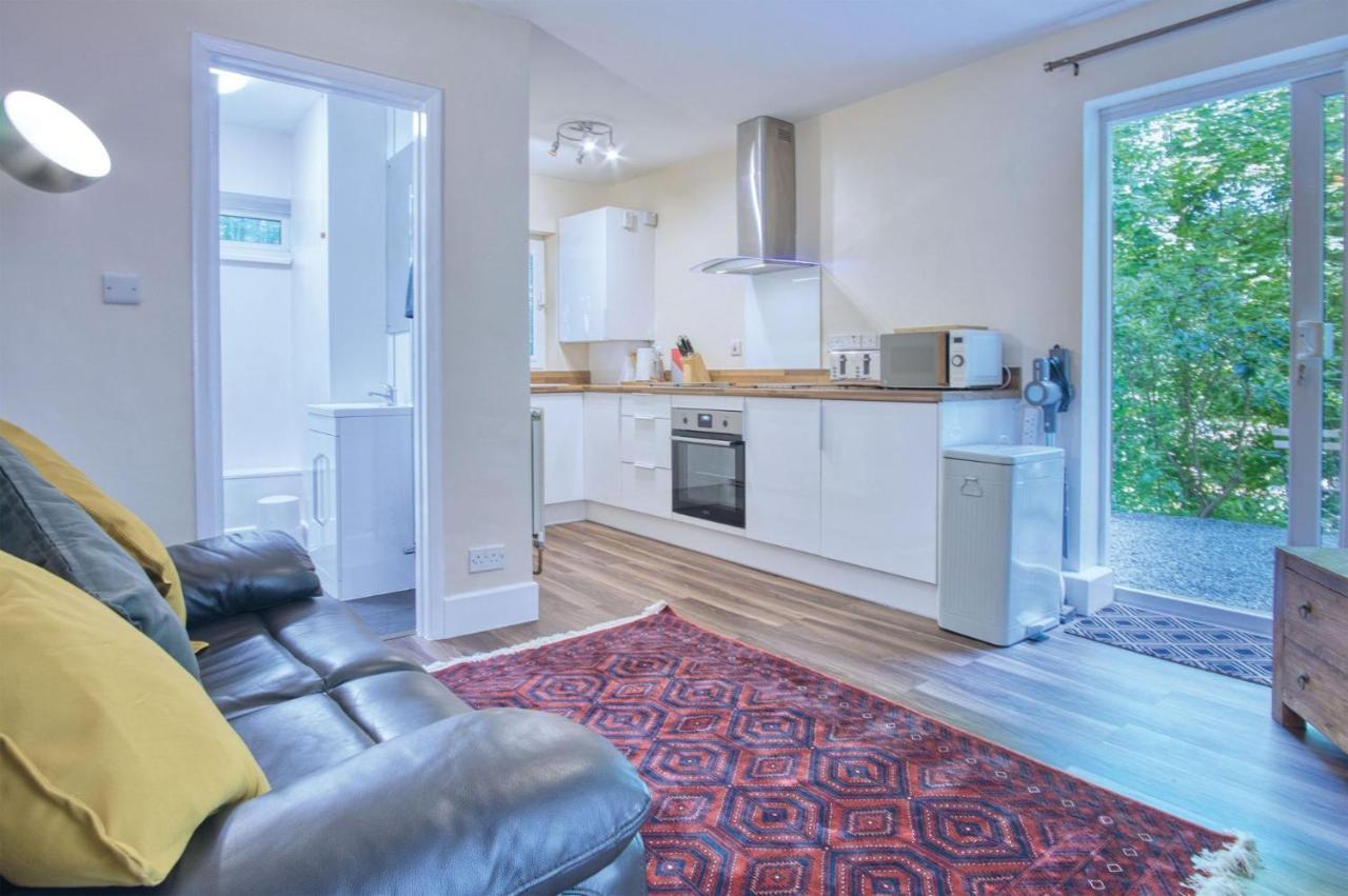 Croft Court - 1 Bedroom Apartment - Тенбі Екстер'єр фото