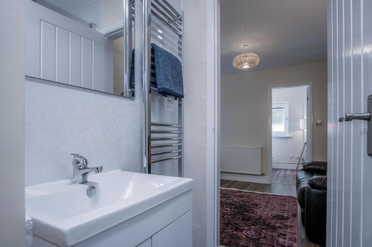 Croft Court - 1 Bedroom Apartment - Тенбі Екстер'єр фото